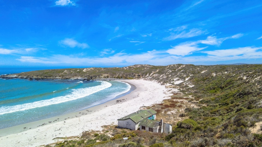 4 Bedroom Property for Sale in Grotto Bay Western Cape